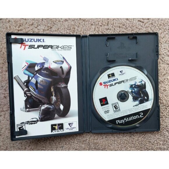 Suzuki TT Superbikes: Real Road Racing PlayStation 2 PS2 Video Game 2005 - Picture 2 of 3